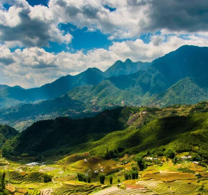 Budget-Friendly Vietnam Trip with the Best Travel Agency